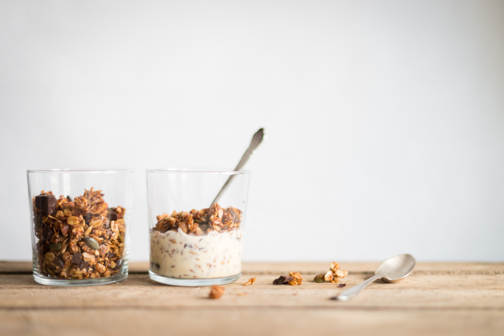 coconut chocolate granola