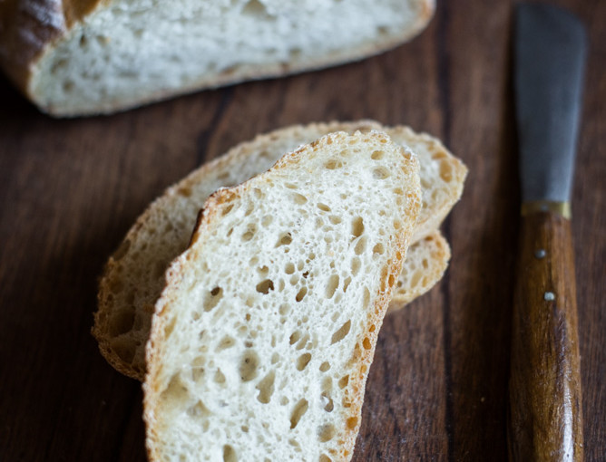 Kulinarischer Lesehunger: Sauerteig-Umerziehung & ein Weizenbrot, dem Herrscher der sieben Königreiche würdig